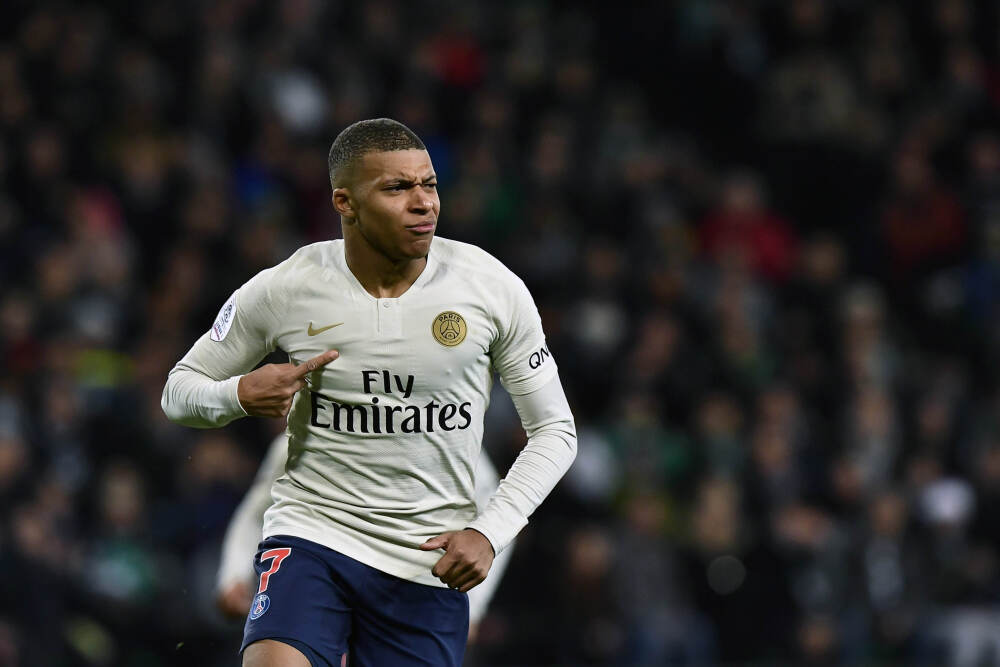 早报：利雅得胜利亚冠二级全胜出线；非洲杯强队均取胜